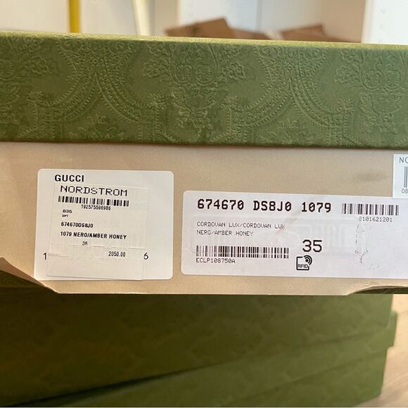 GUCCI
Harness Knee Boot Black/Amber Honey - Picture 15 of 15